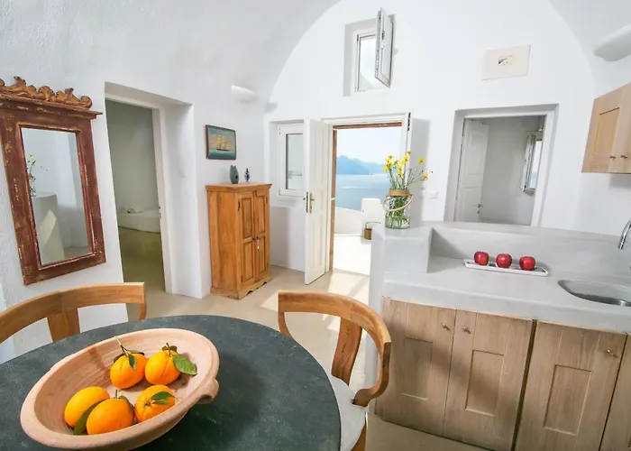 مينياس كيف هاوس *