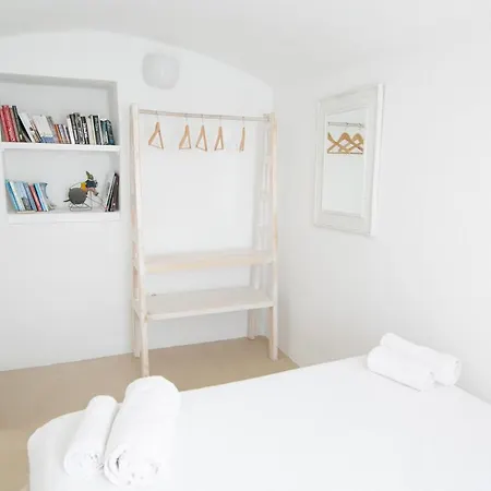 Apartamento Menias Cave House Oia (Santorini)