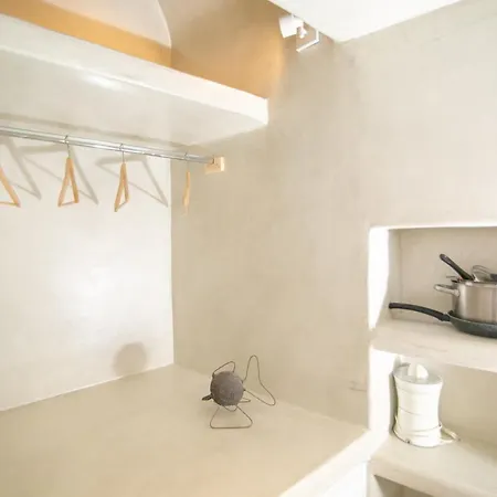 Menias Cave House * Οία