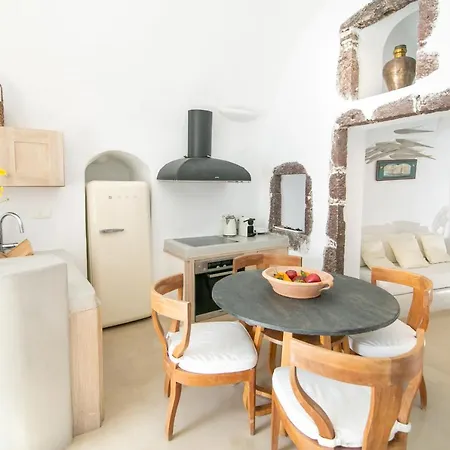 Menias Cave House * Ia