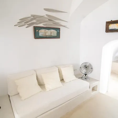 Apartman Menias Cave House Ía